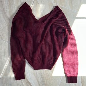 Fashion nova maroon size small sweater